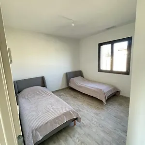 Superbe Maison Chaleureuse Hébergement de vacances Orgueil